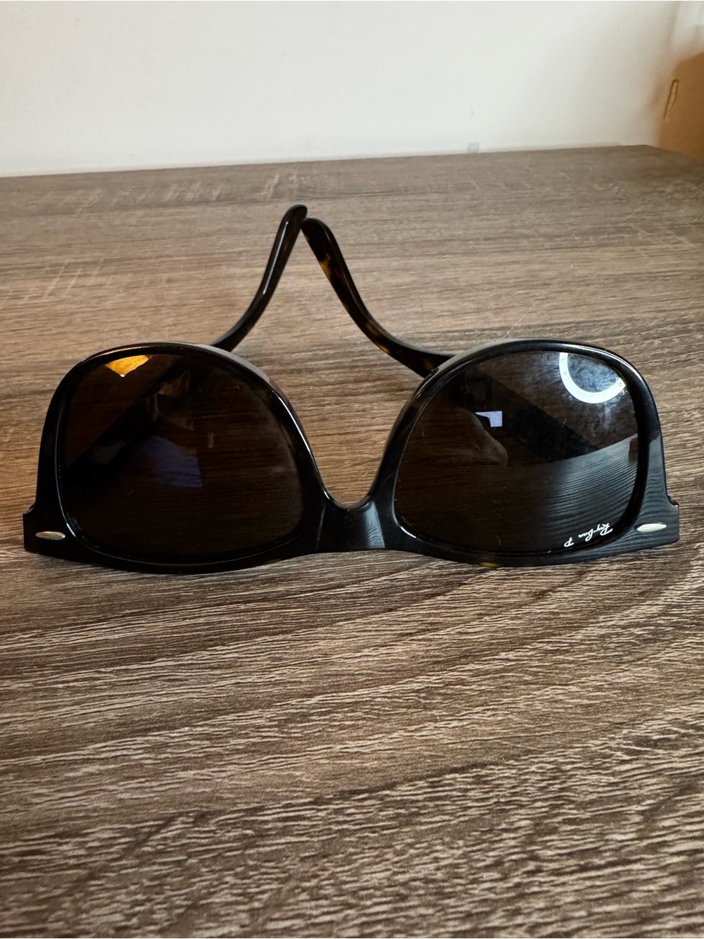 RayBan Polarized Wayfarer - Picture 3 of 7